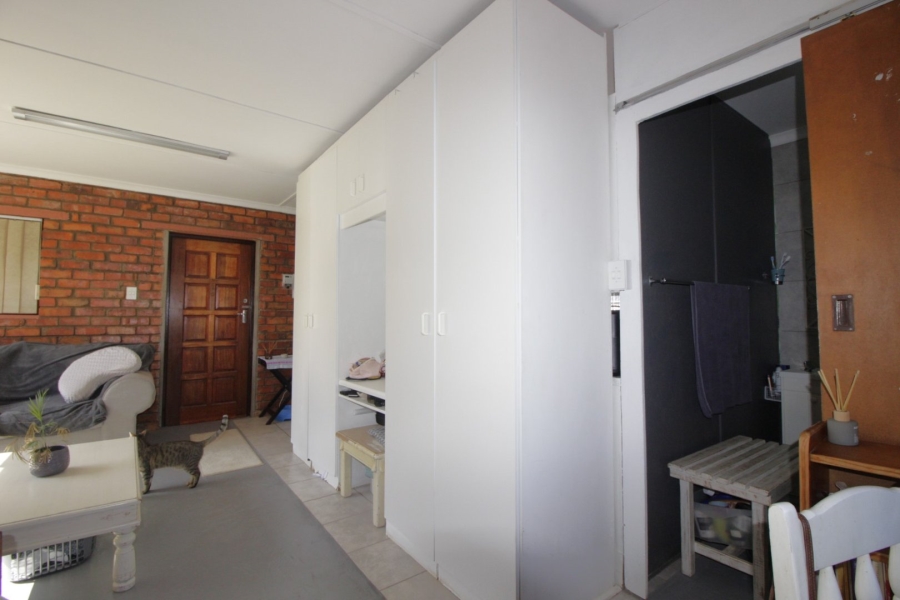 4 Bedroom Property for Sale in Noorsekloof Eastern Cape